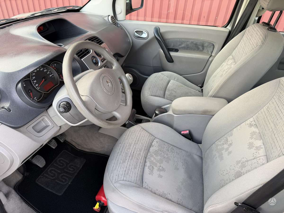 Renault Kangoo 2009 — photo 11