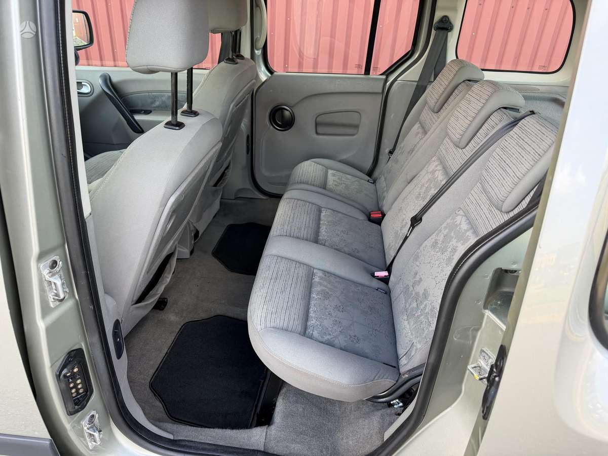 Renault Kangoo 2009 — photo 14