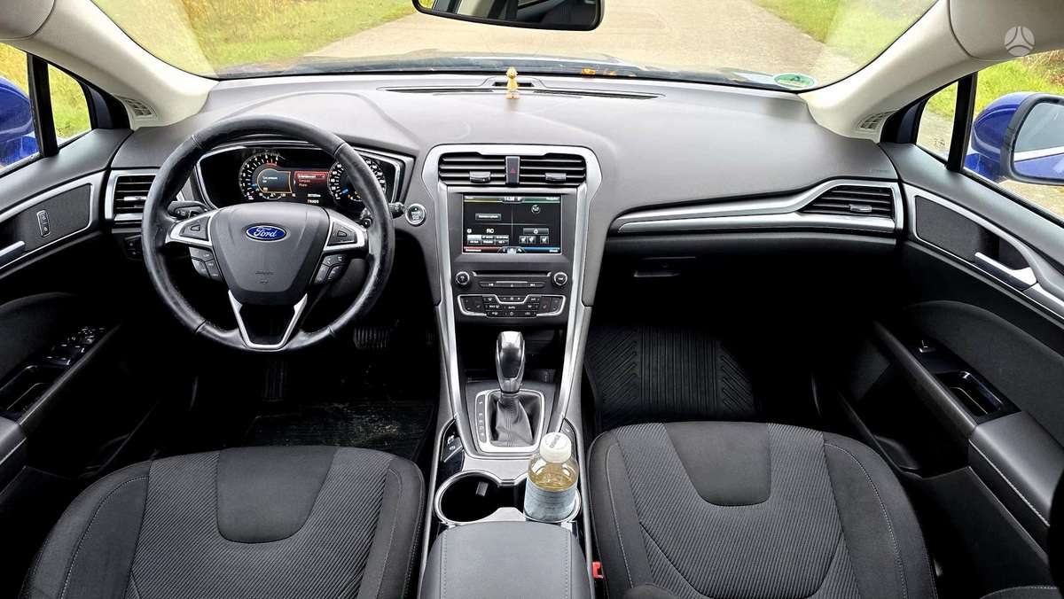 Ford Mondeo 2015 — фото 14