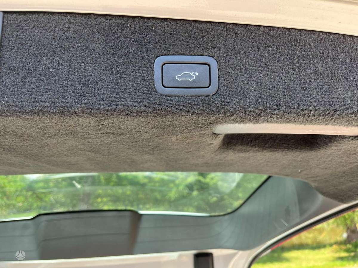 Volvo XC70 2008 — photo 10