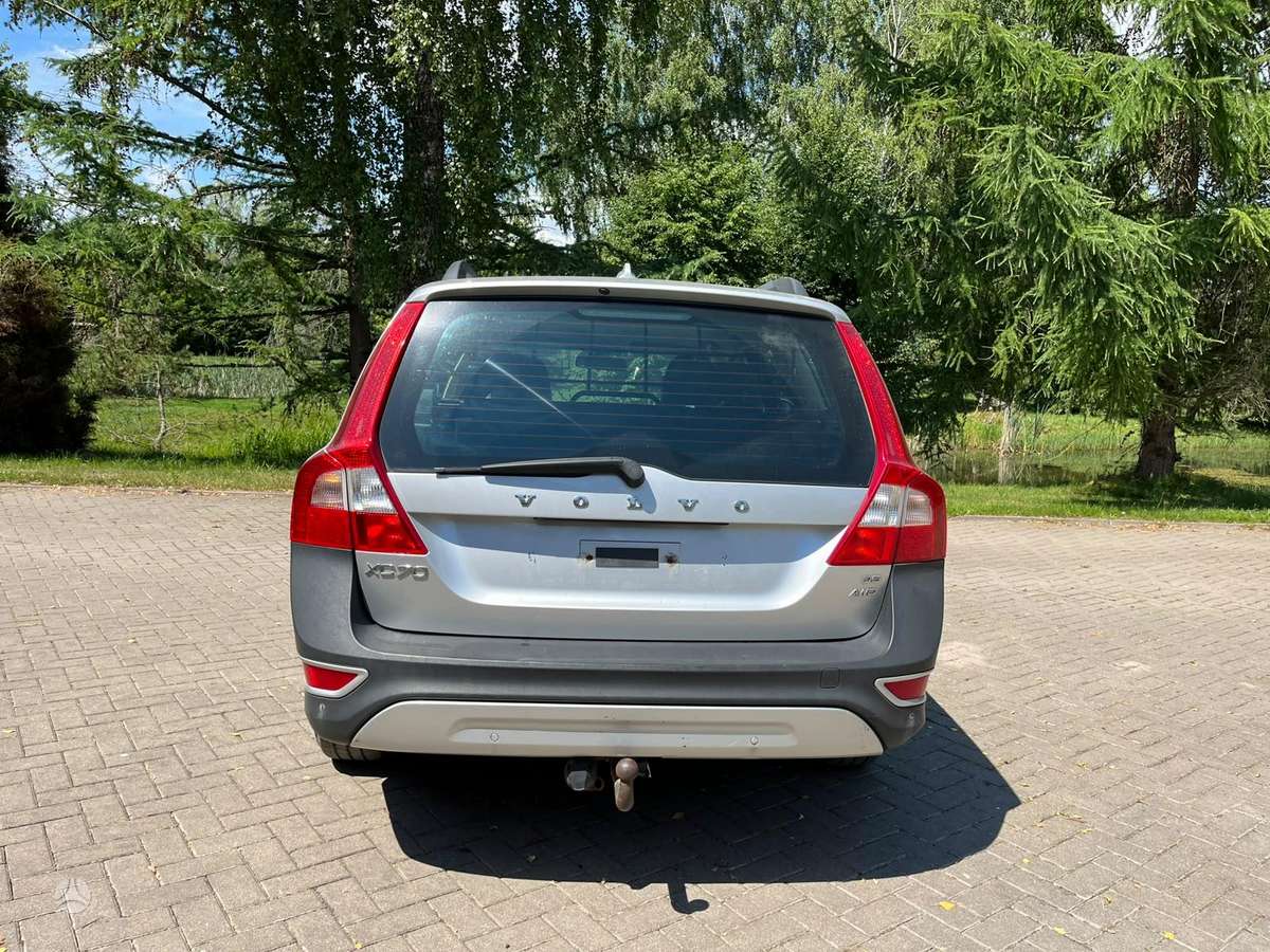 Volvo XC70 2008 — photo 12