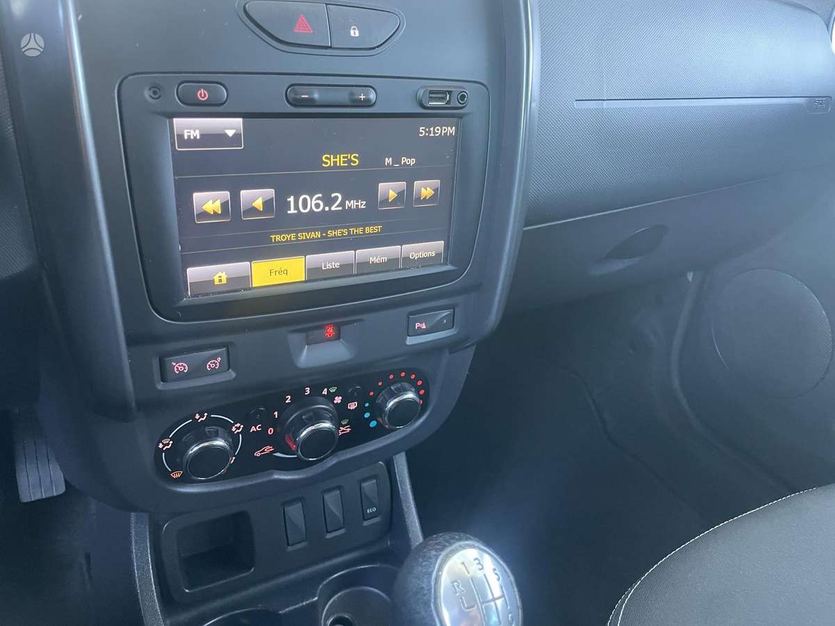 Dacia Duster 2014 — photo 11
