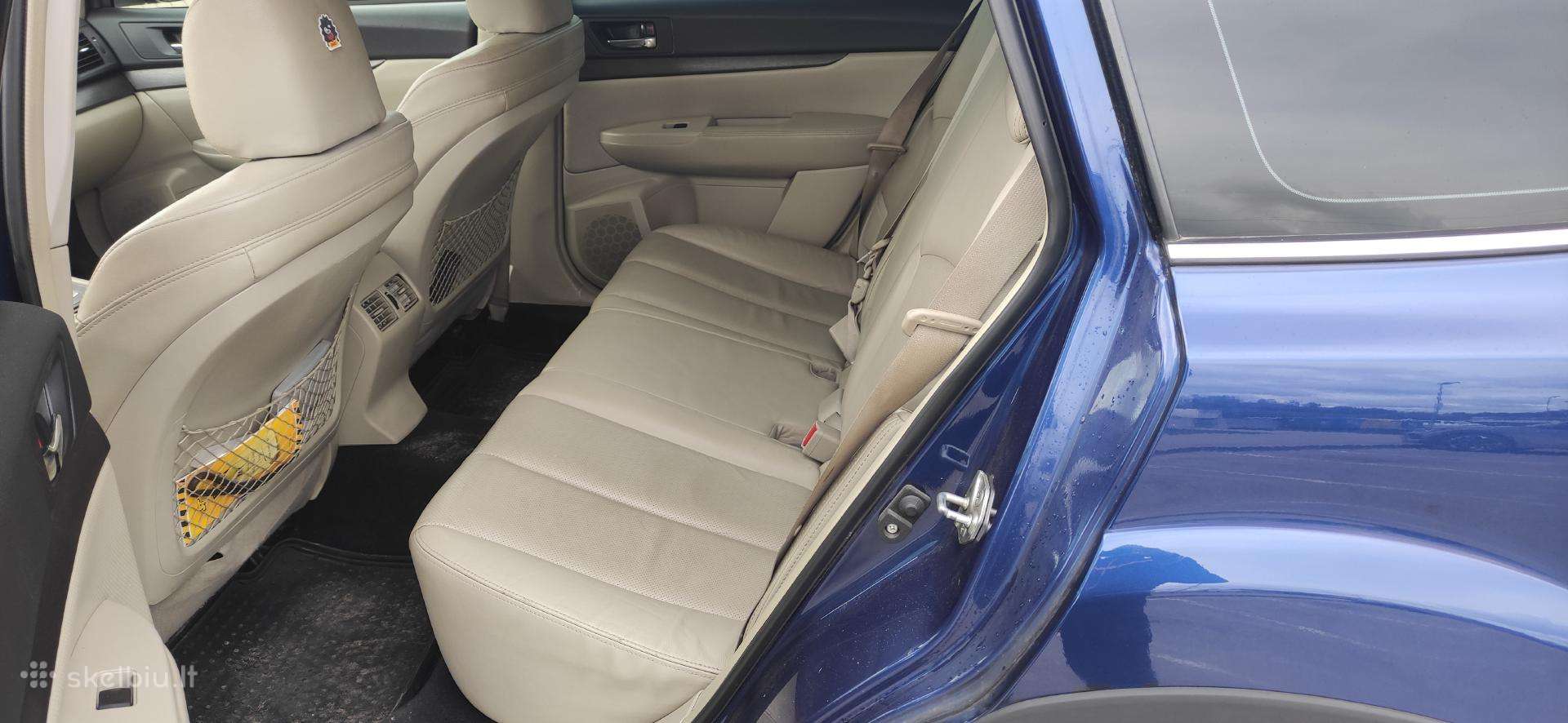 Subaru Outback 2012 — фото 11
