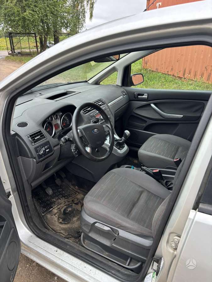 Ford C-MAX 2008 — engine 1560 cm³, 109 HP (80kW)