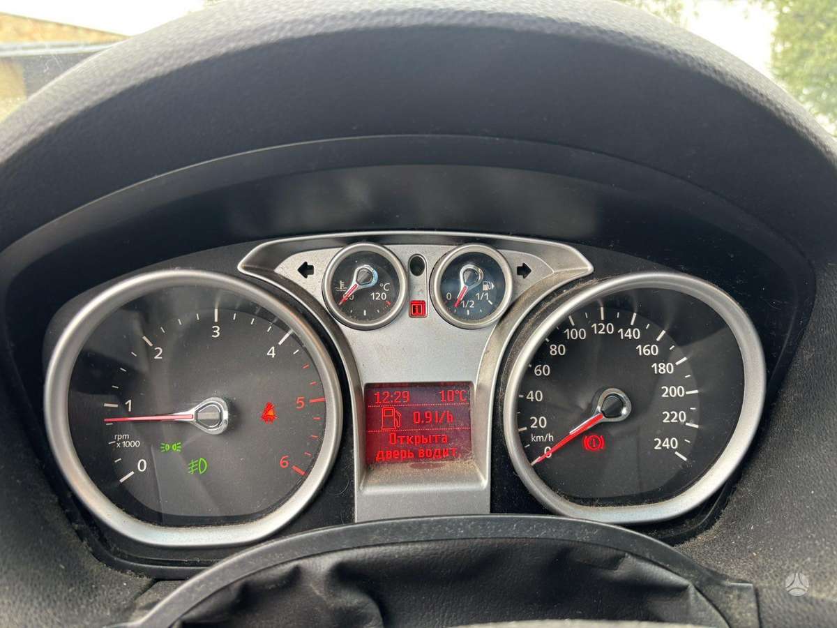 Ford C-MAX 2008 — photo 6