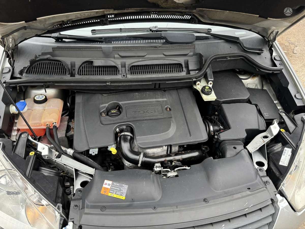 Ford C-MAX 2008 — photo 8