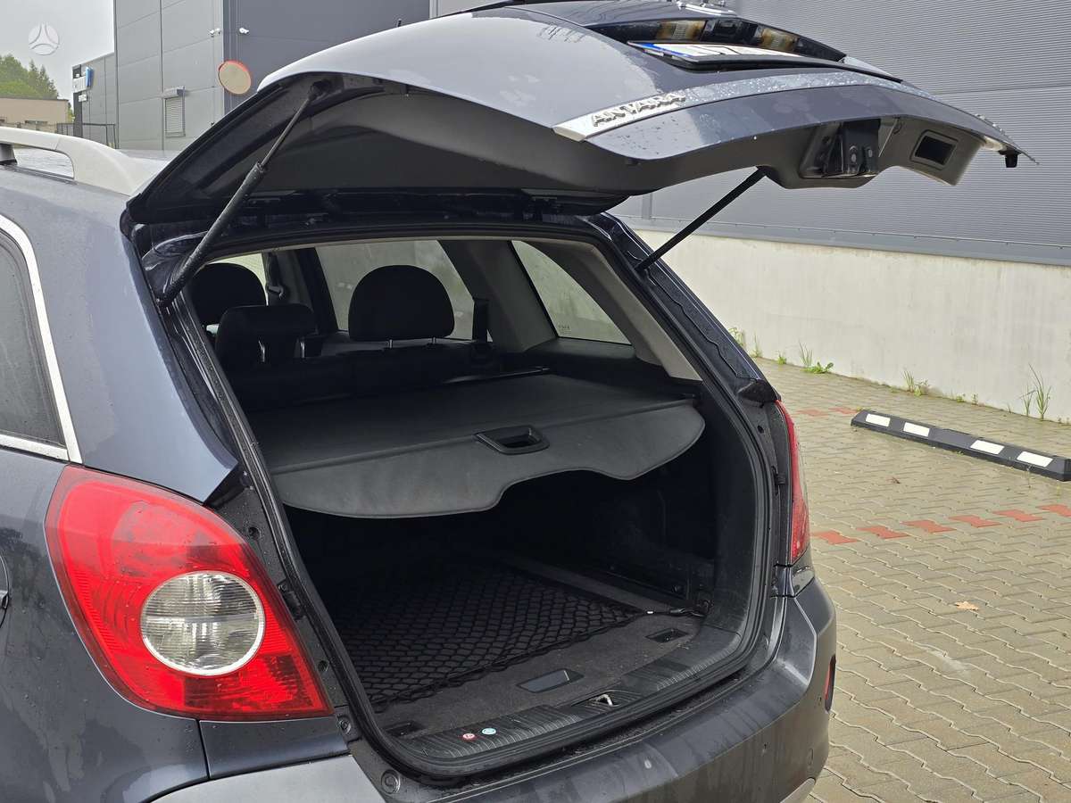 Opel Antara 2009 — photo 7