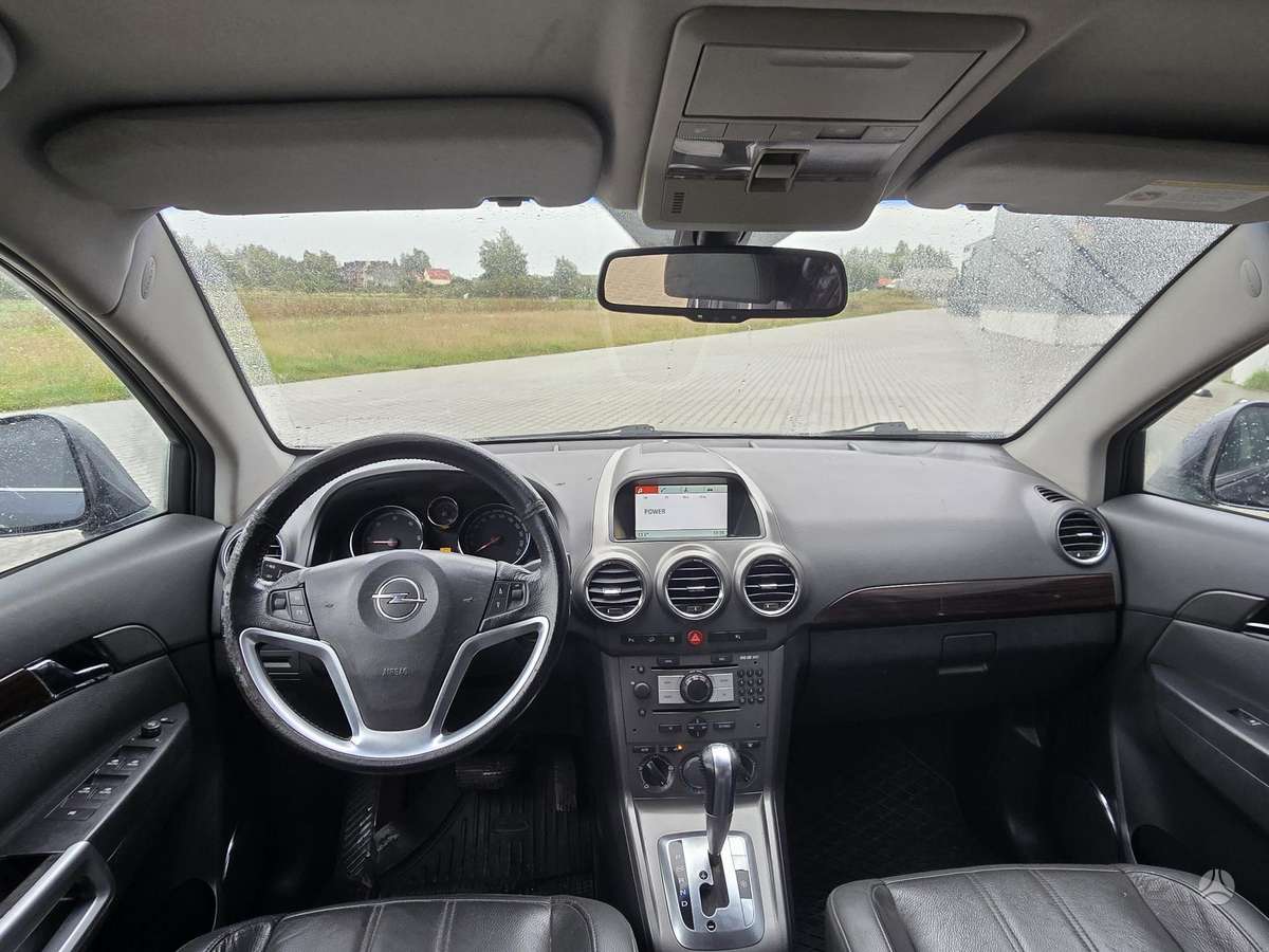 Opel Antara 2009 — photo 9