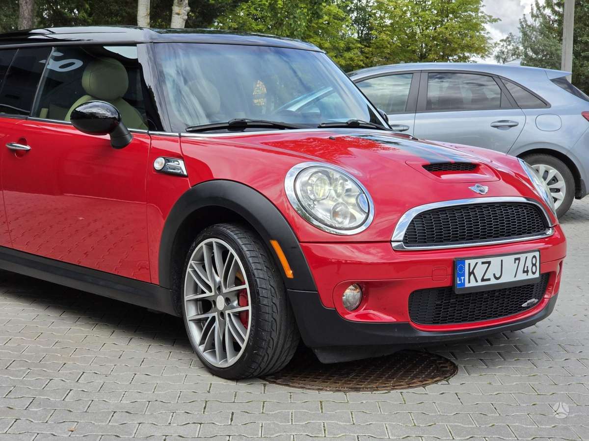Mini Cooper 2009 — двигун 1500 cm³, 204 HP (150kW)