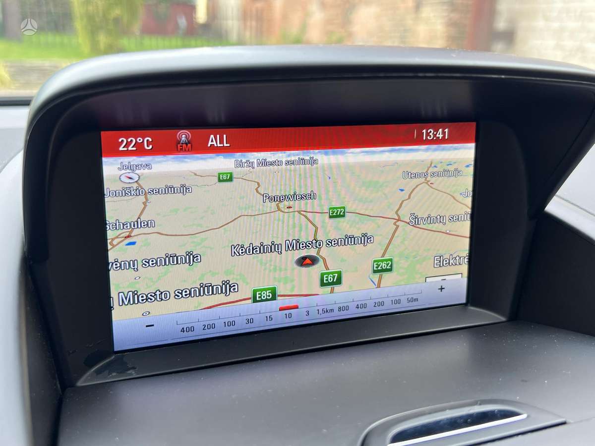 Opel Zafira 2015 — фото 39