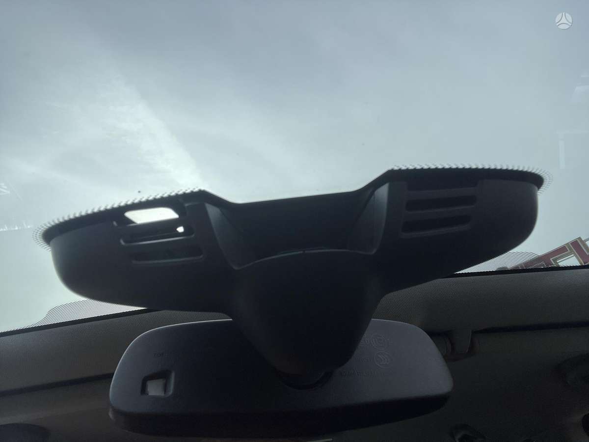 Opel Zafira 2015 — фото 46