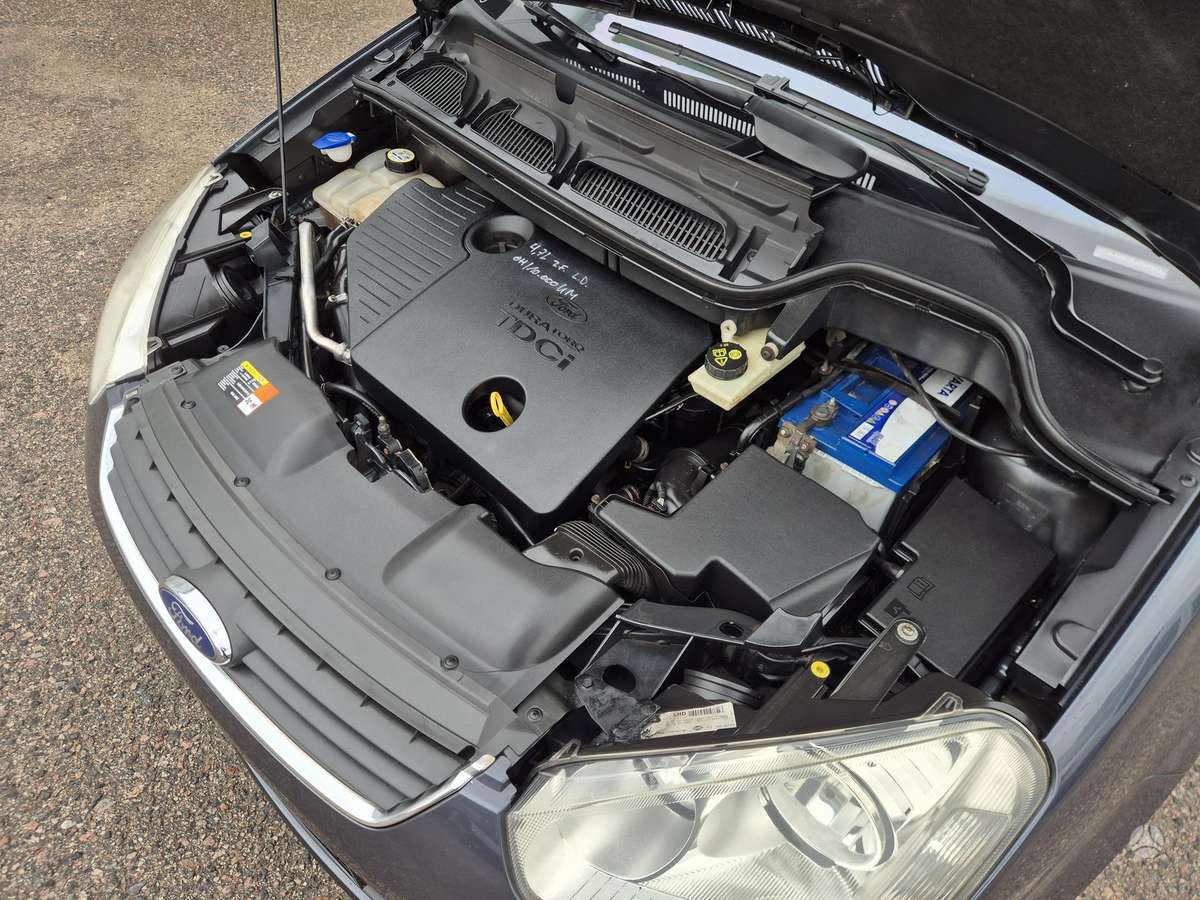Ford C-MAX 2008 — photo 24