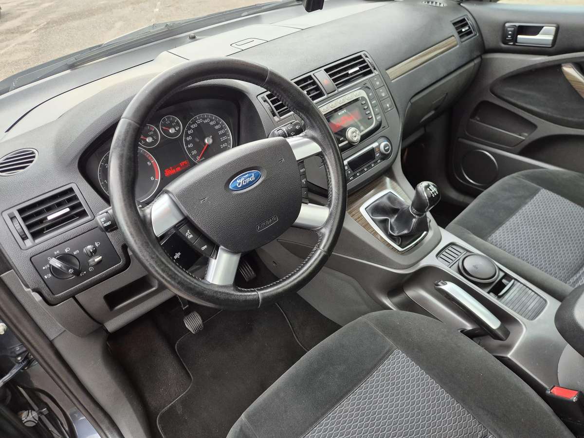 Ford C-MAX 2008 — photo 9