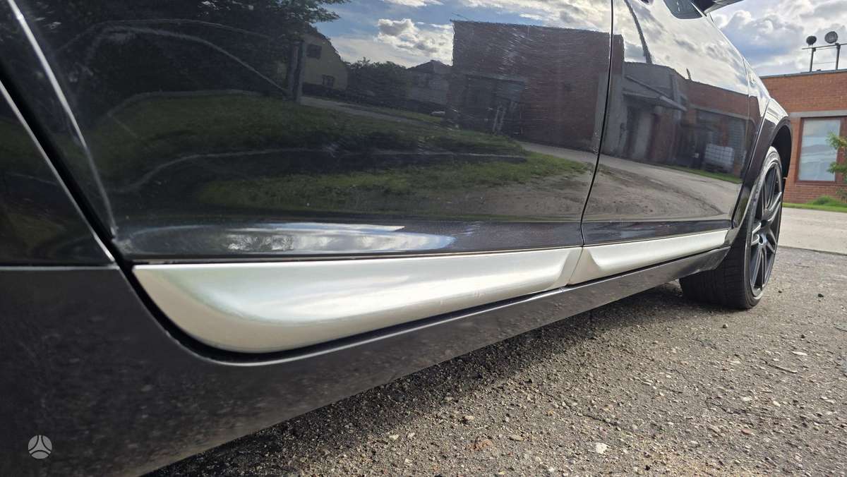 Audi A6 2009 — photo 18