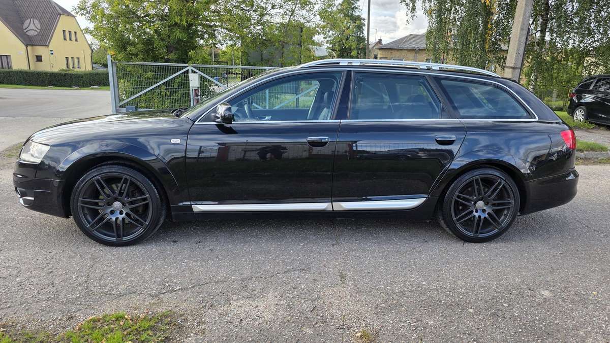 Audi A6 2009 — rear view