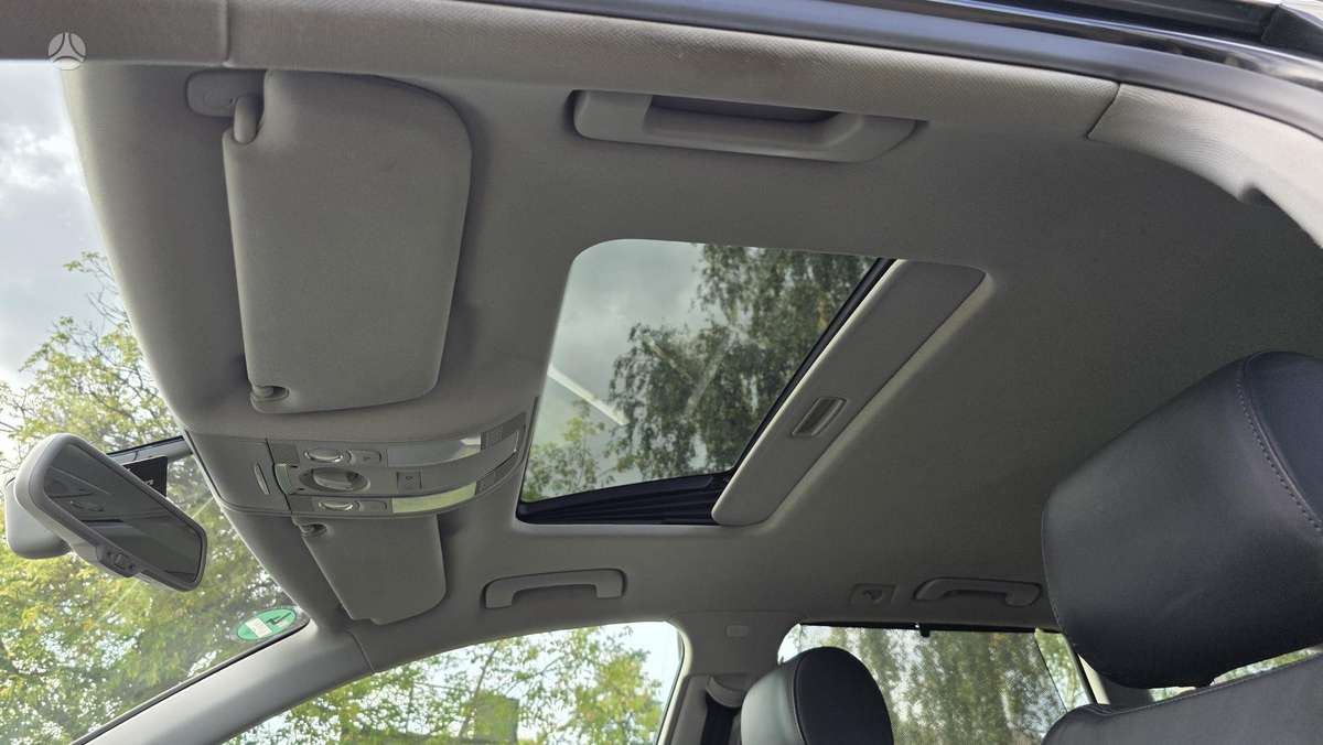 Audi A6 2009 — photo 28