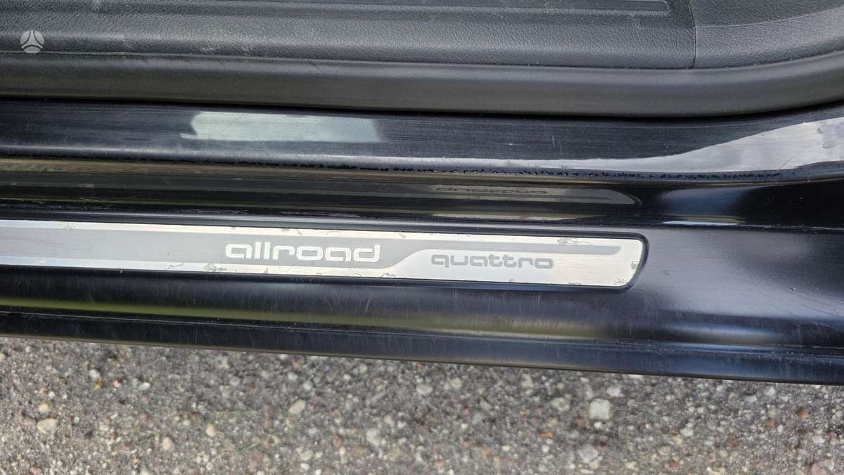 Audi A6 2009 — photo 32