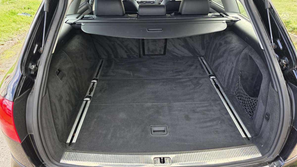 Audi A6 2009 — photo 39