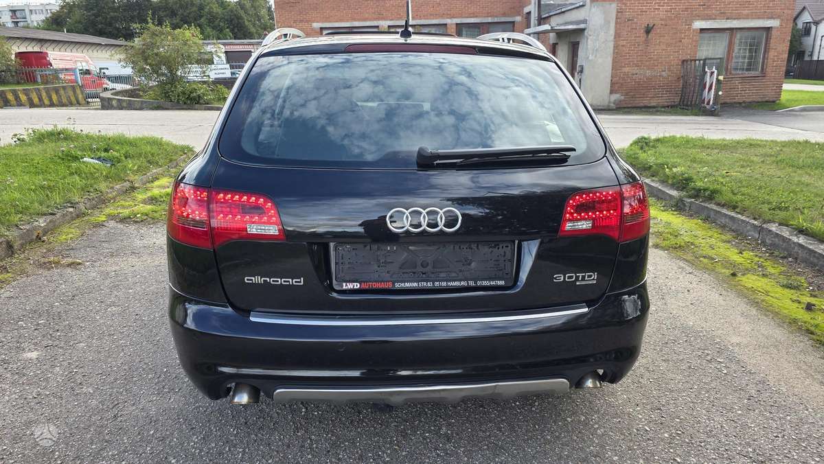 Audi A6 2009 — engine 2967 cm³, 232 HP (171kW)