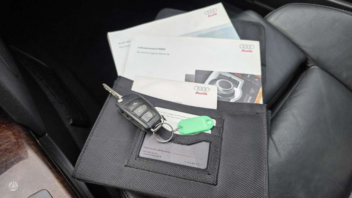 Audi A6 2009 — photo 48