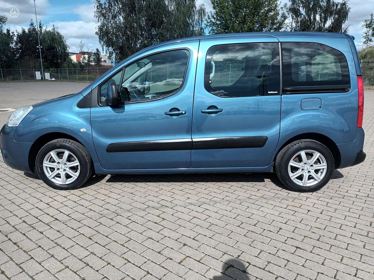 Citroen Berlingo 2010 — engine 1560 cm³, 110 HP (81kW)
