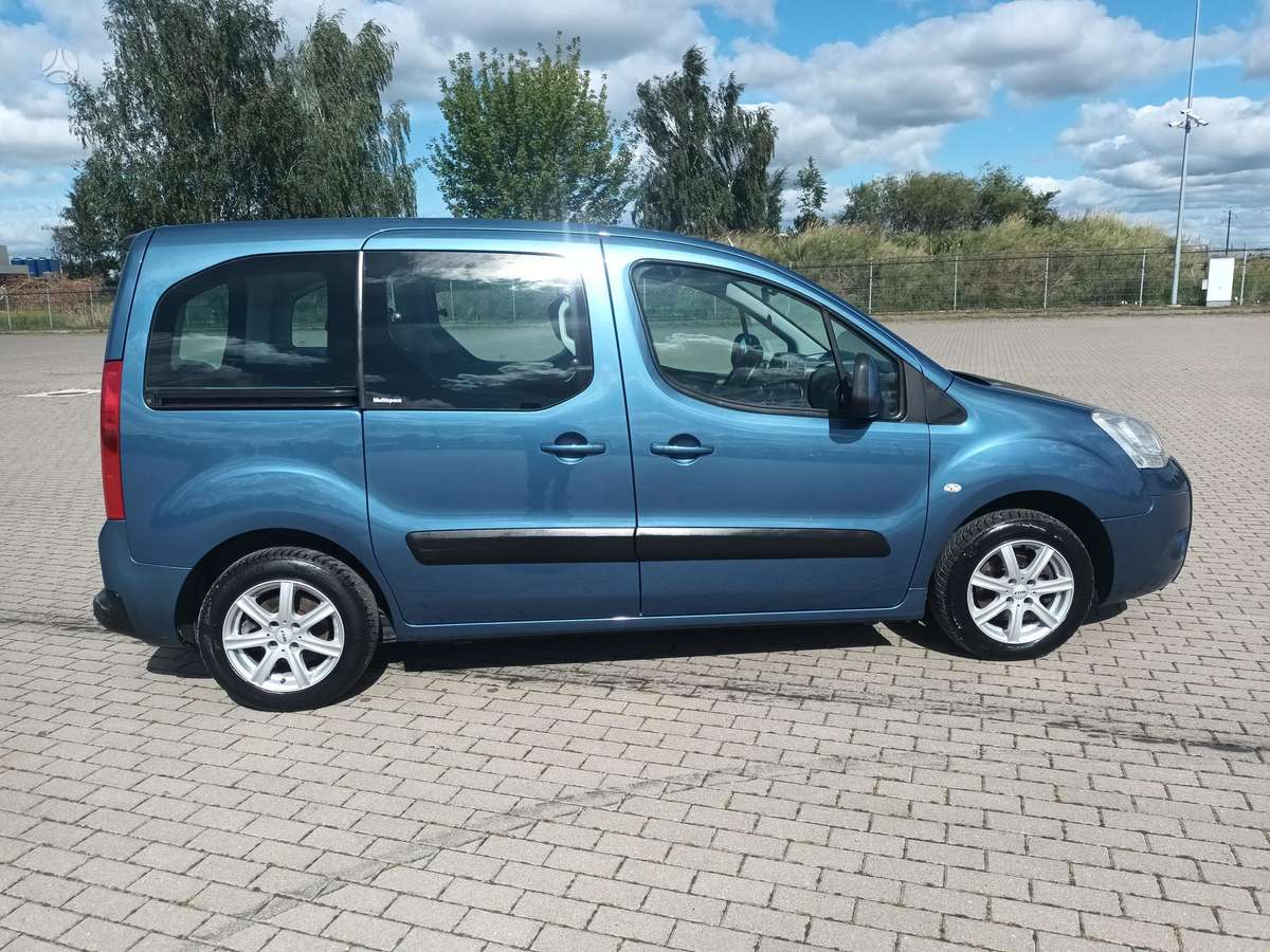 Citroen Berlingo 2010 — photo 7