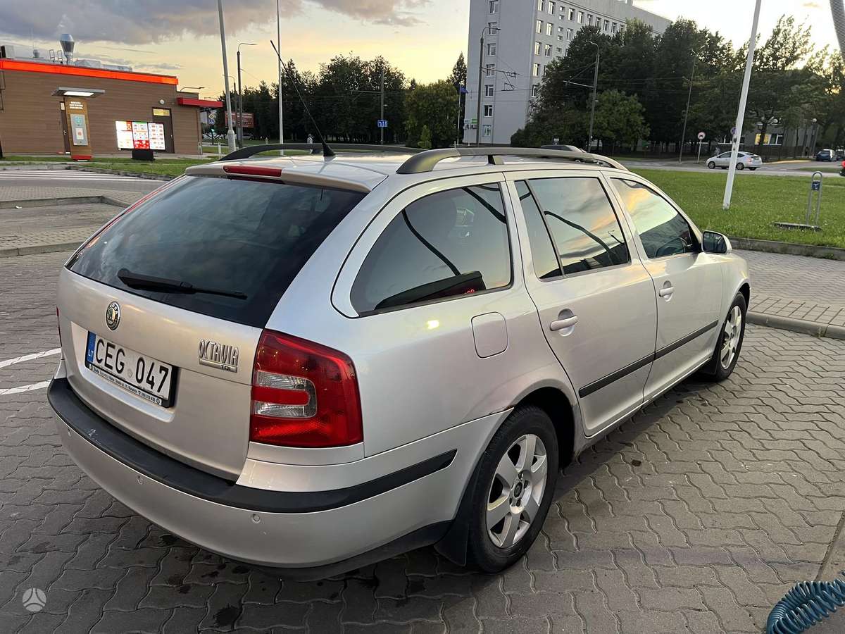 Skoda Octavia 2006 — photo 6