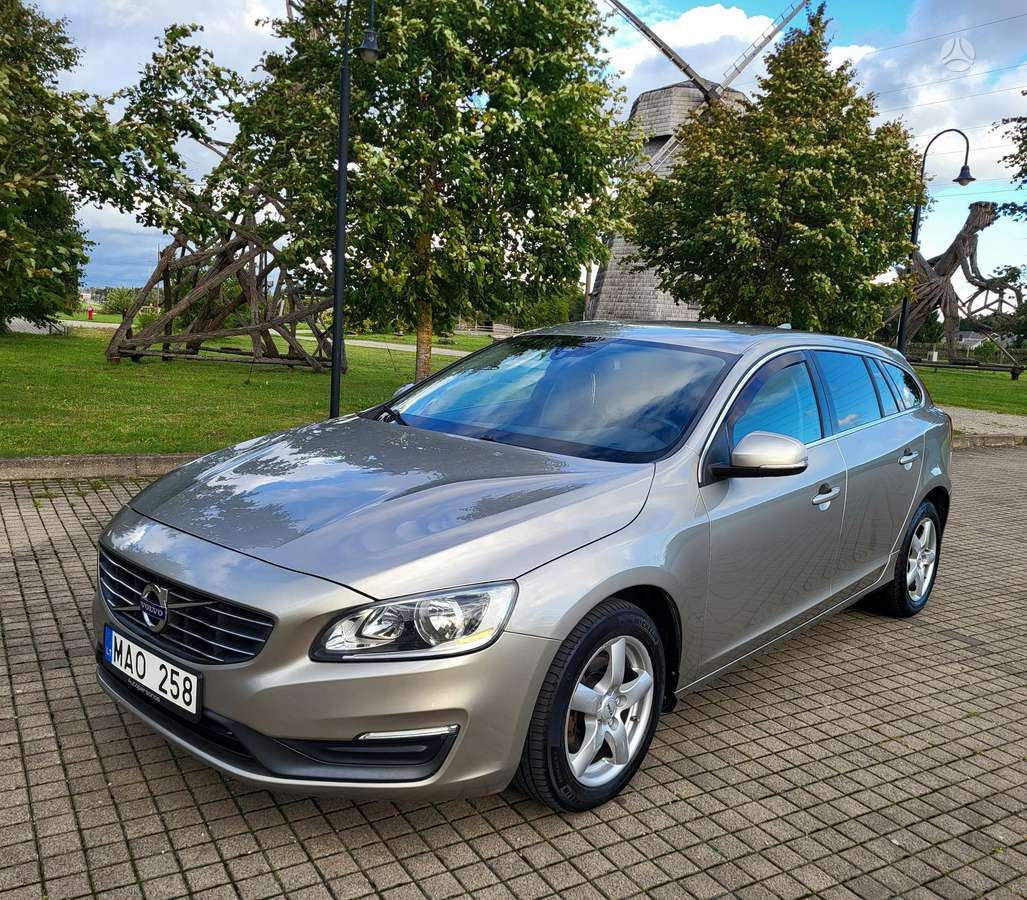 Volvo V60, 2013