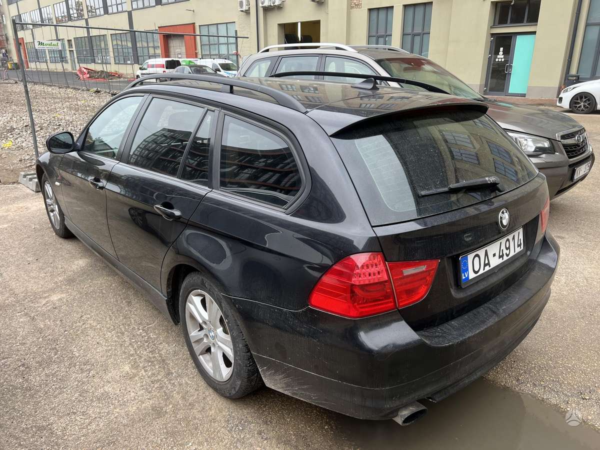 BMW 320 2009 — engine 1995 cm³, 177 HP (130kW)
