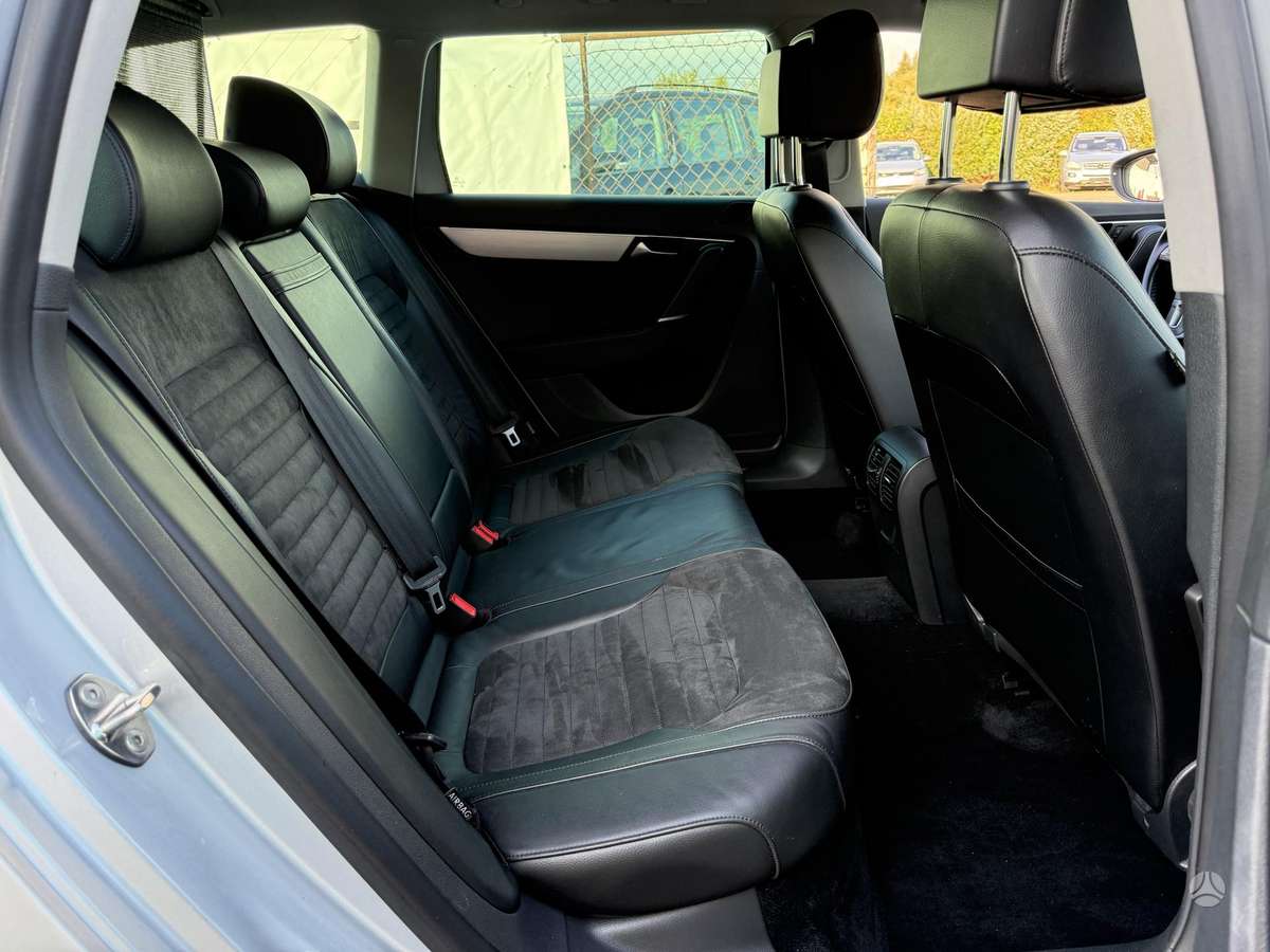 Volkswagen Passat 2011 — photo 10