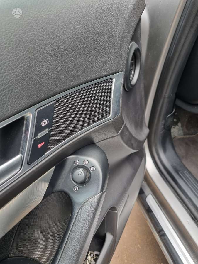 Audi A6 2006 — photo 9