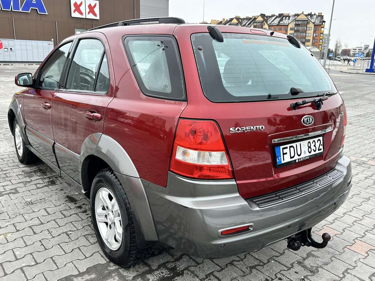 Kia Sorento 2007 — салон
