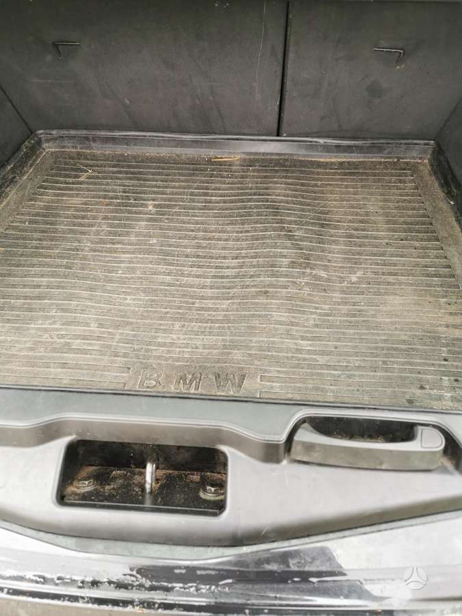 BMW X5 2010 — photo 16