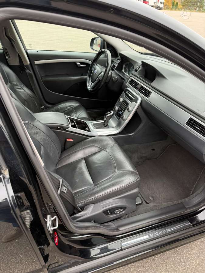 Volvo V70 2014 — engine 1560 cm³, 116 HP (85kW)