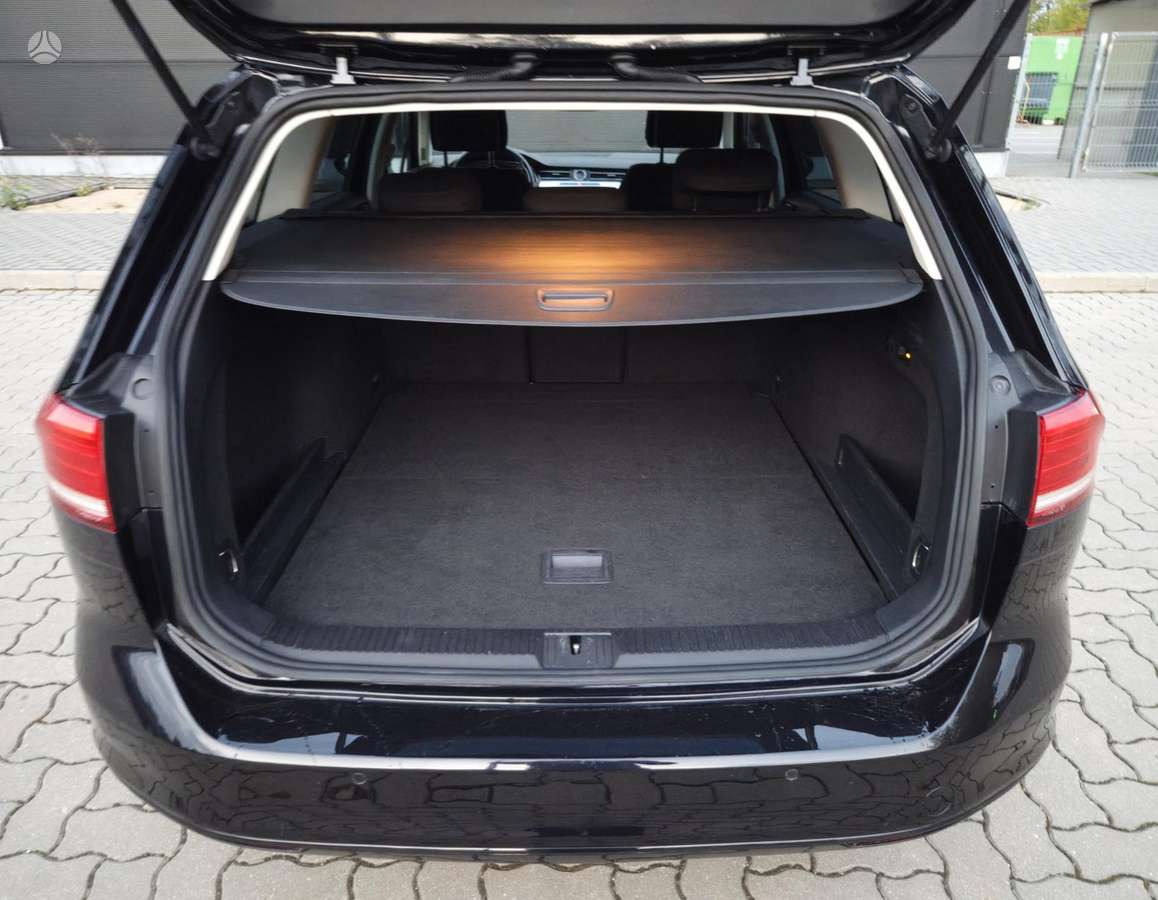 Volkswagen Passat 2015 — photo 10