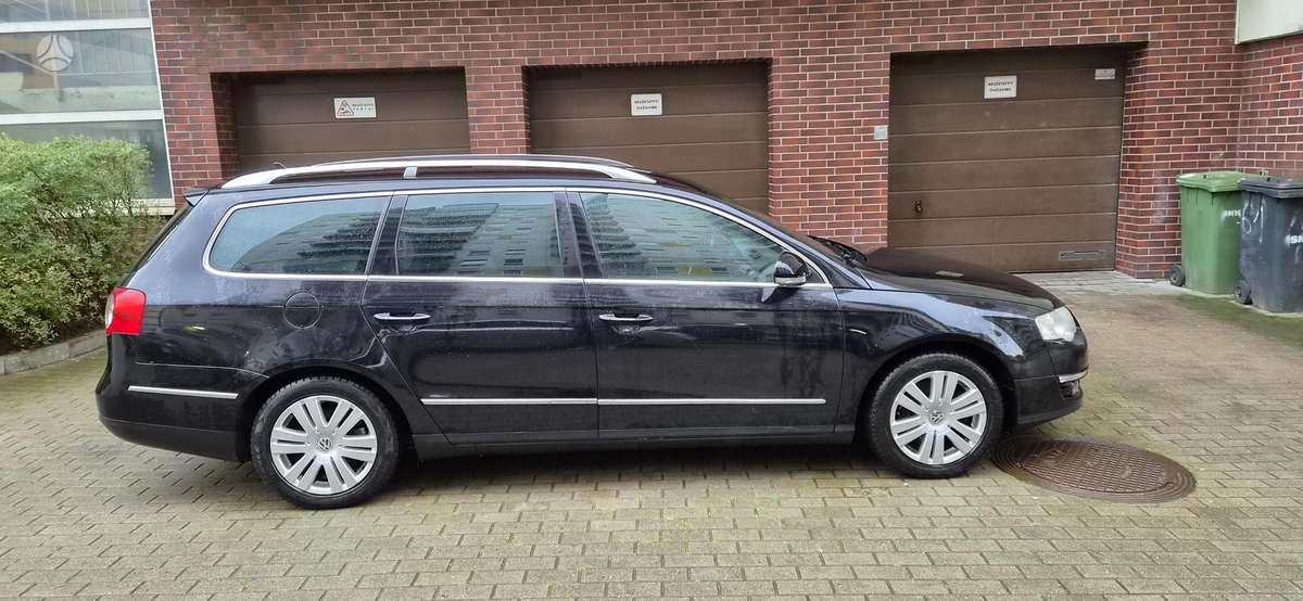 Volkswagen Passat 2008 — вигляд ззаду