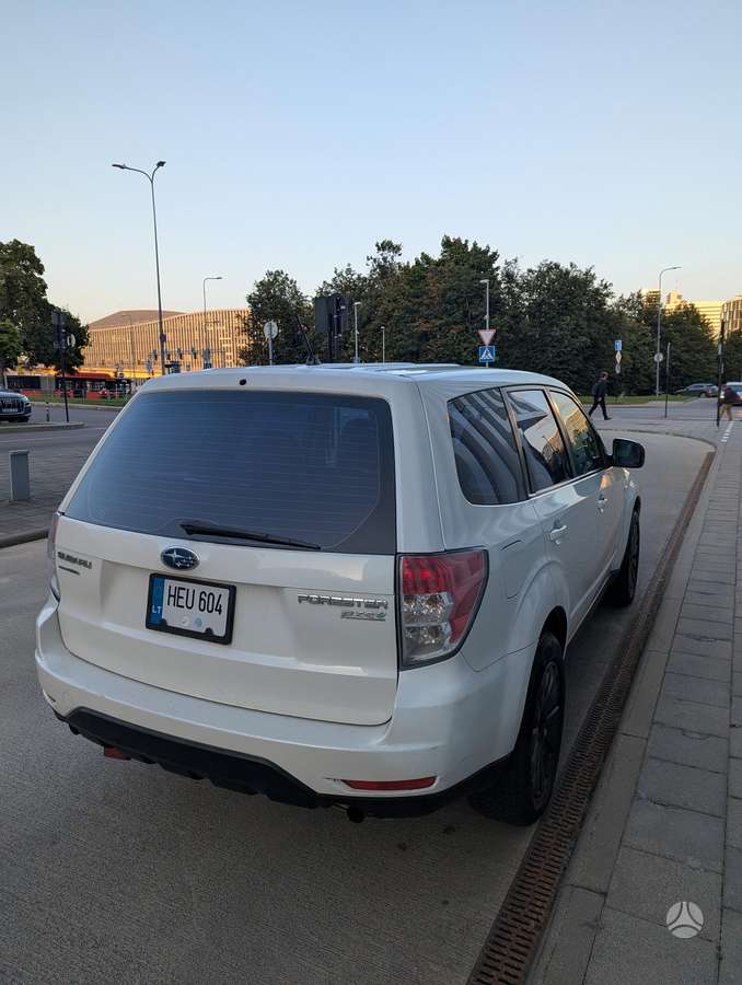 Subaru Forester 2010 — engine 2500 cm³, 170 HP (125kW)
