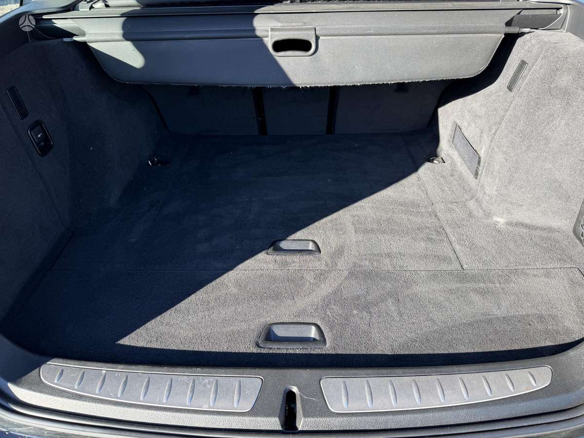 BMW 320 2013 — photo 17