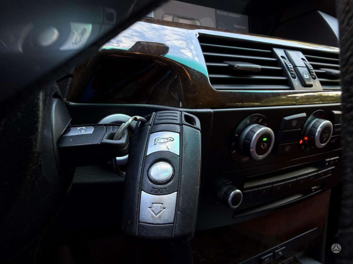 BMW 535 2006 — photo 7