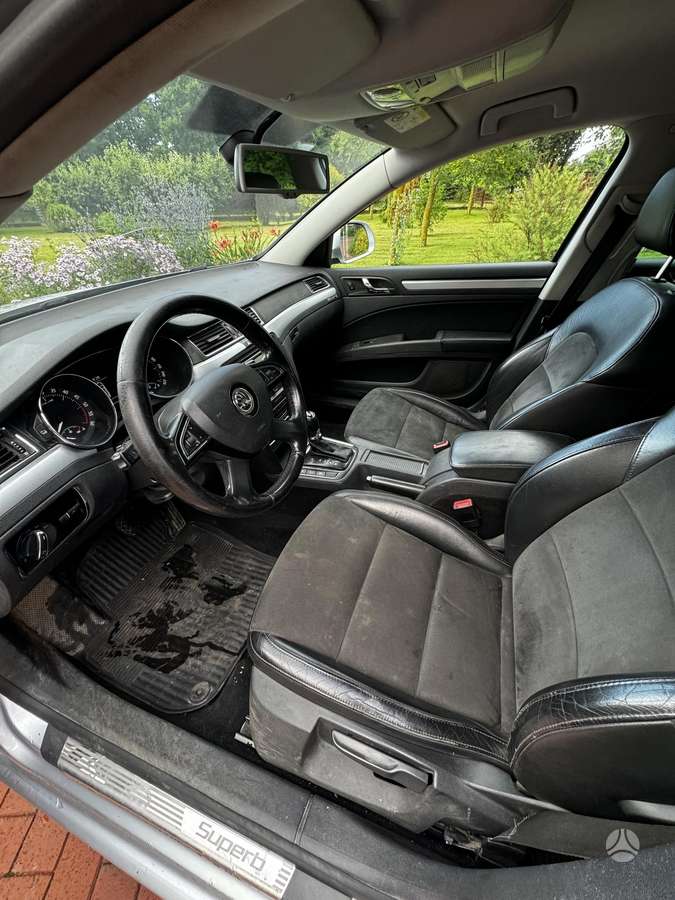 Skoda Superb 2015 — photo 8