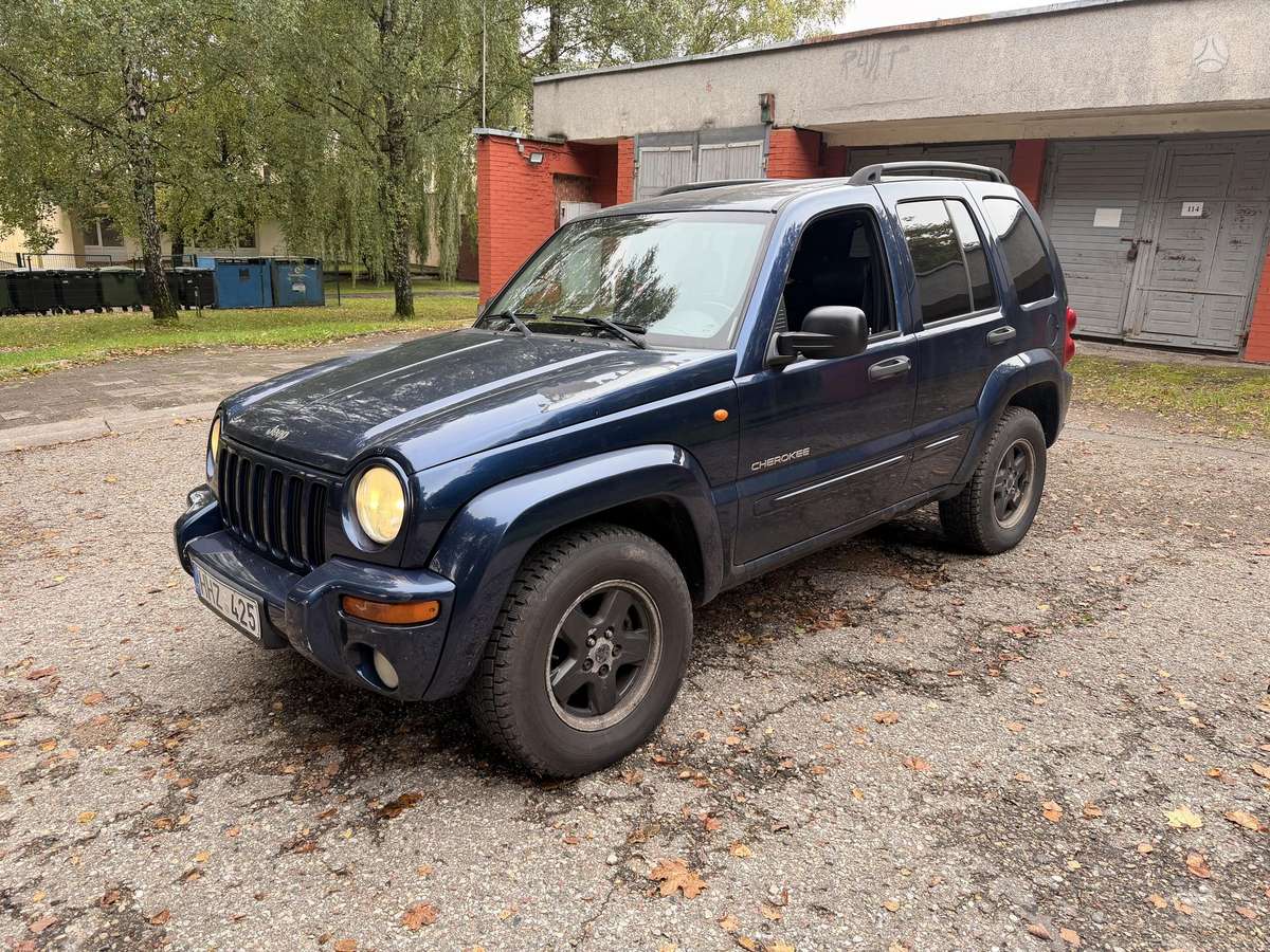 Jeep Cherokee, 2004