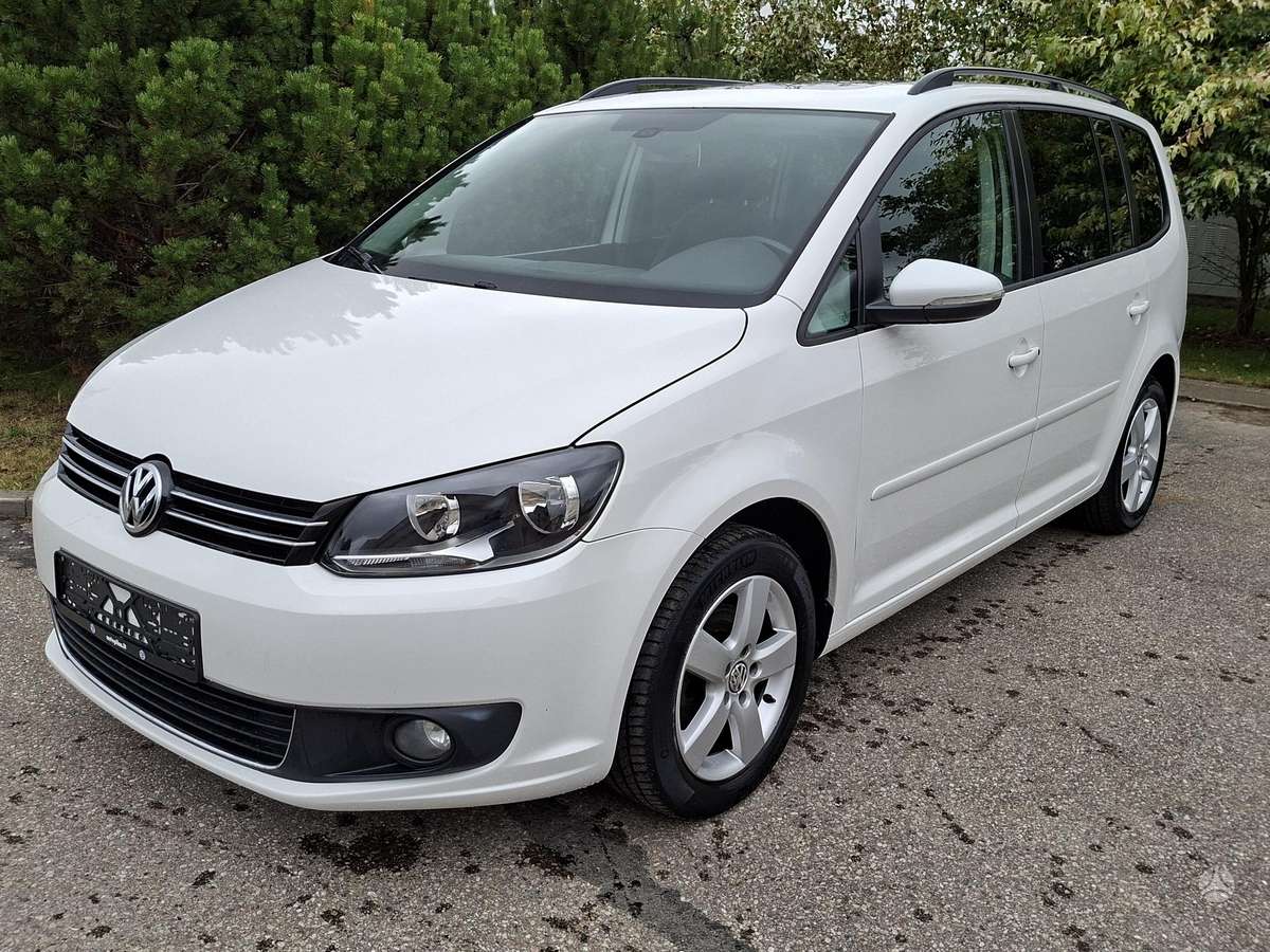 Volkswagen Touran, 2011