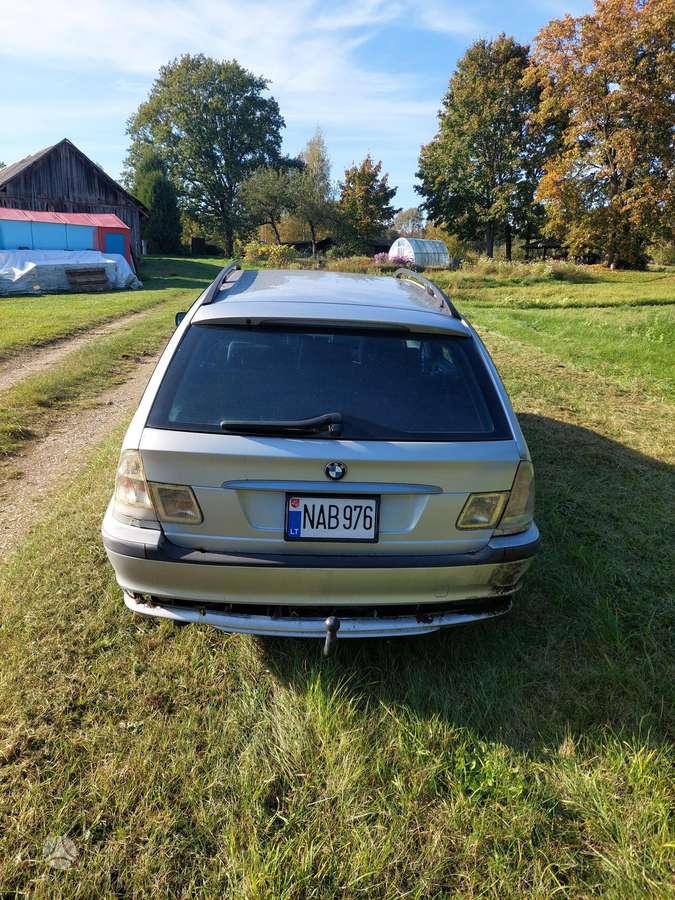 BMW 320 2005 — engine 2000 cm³