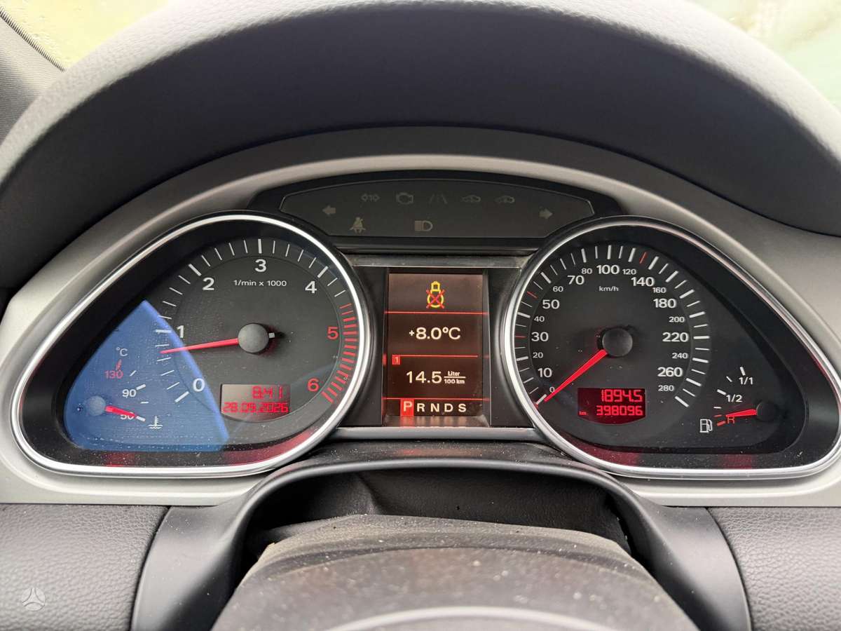 Audi Q7 2008 — photo 16