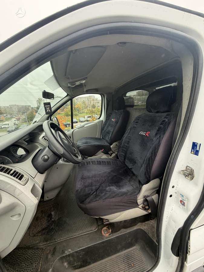 Renault Trafic 2008 — engine 1995 cm³, 90 HP (66kW)