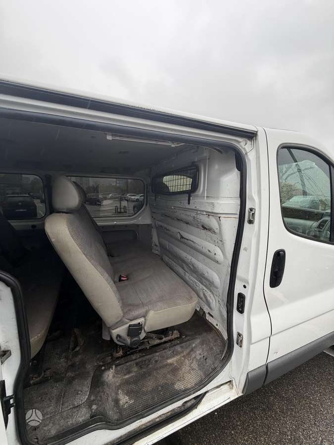 Renault Trafic 2008 — photo 8