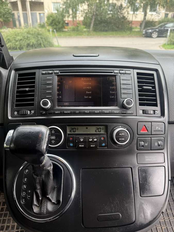 Volkswagen Multivan 2005 — photo 15
