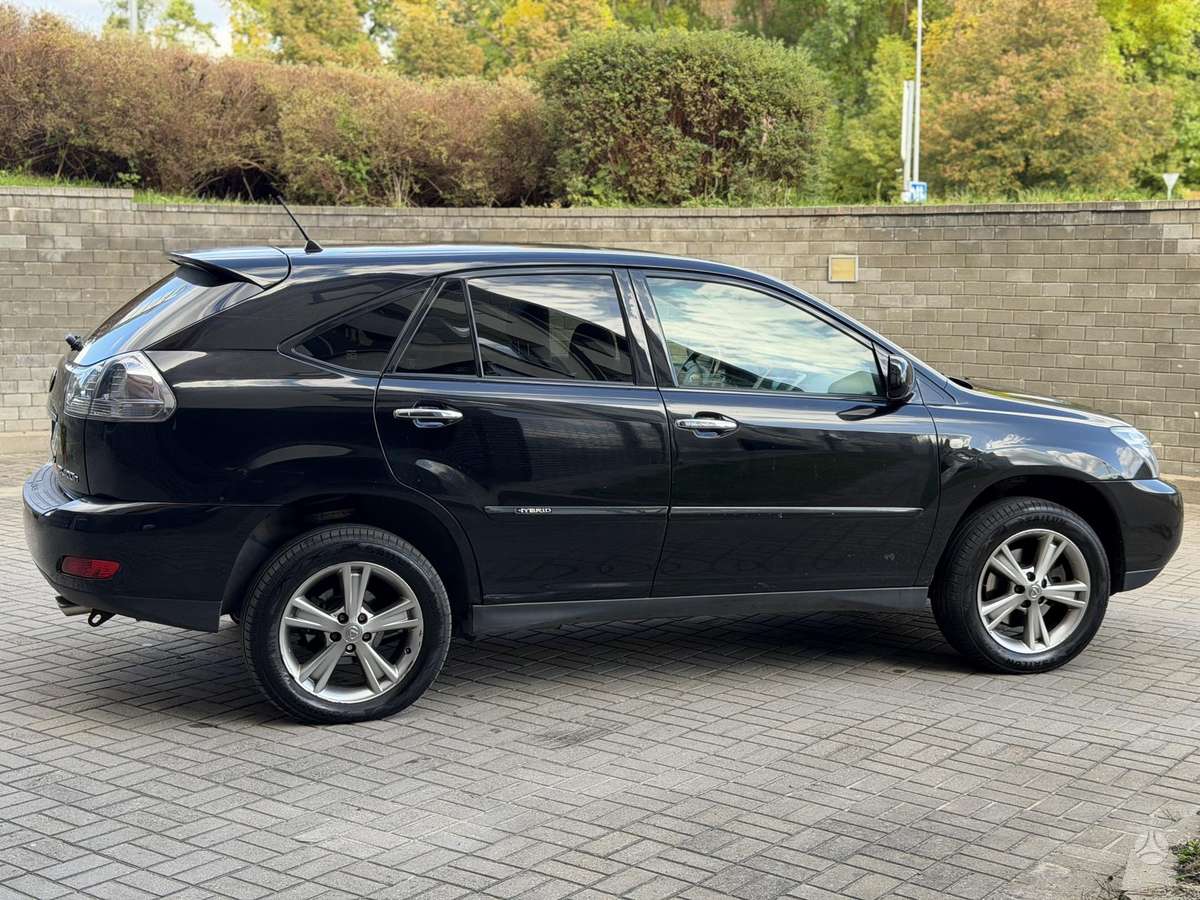 Lexus RX 2008 — engine 3311 cm³, 211 HP (155kW)