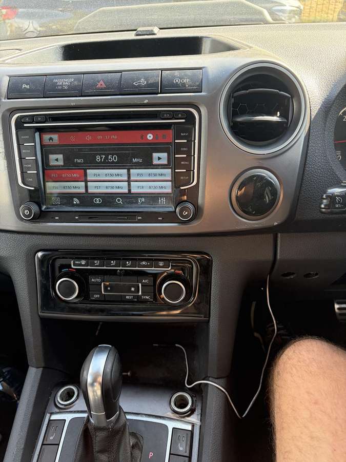 Volkswagen Amarok 2015 — photo 7