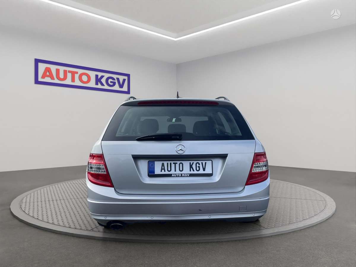 Mercedes-Benz C220 2008 — двигун 2200 cm³, 170 HP (125kW)